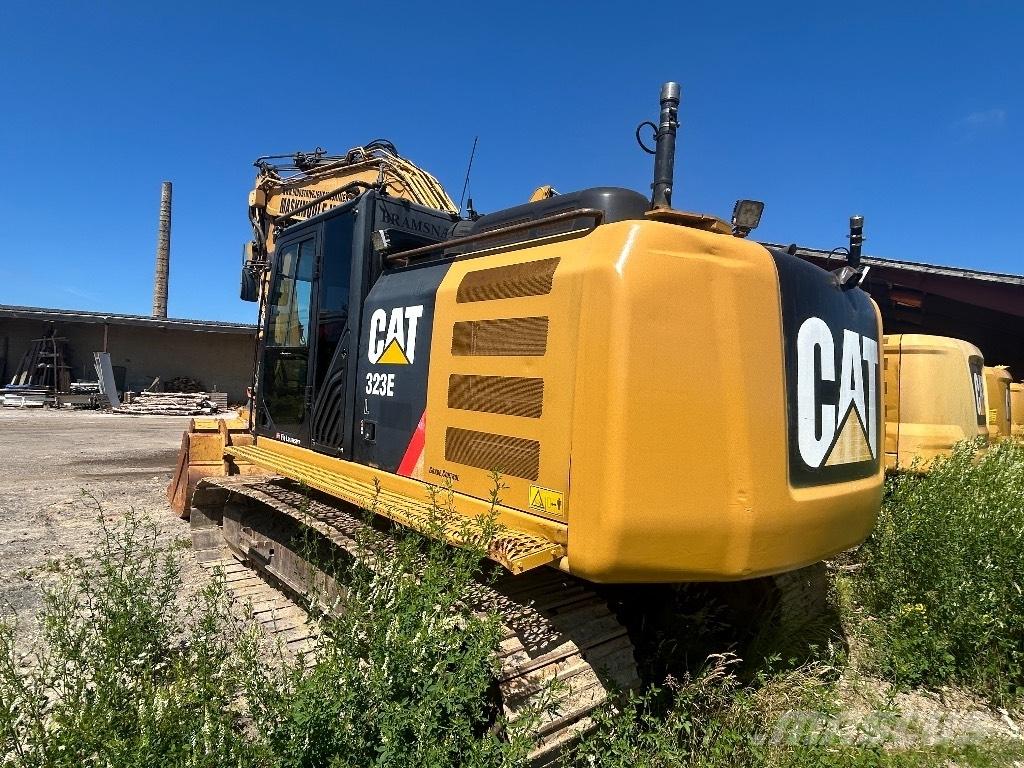 CAT 323 EL Roomikekskavaatorid
