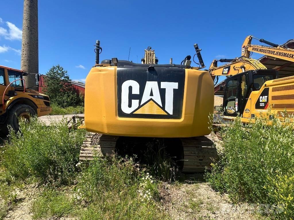 CAT 323 EL Roomikekskavaatorid