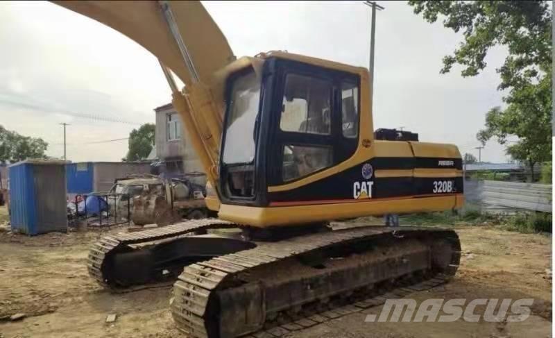 CAT 320 B Roomikekskavaatorid