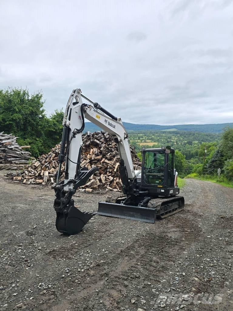 Bobcat E85 Roomikekskavaatorid