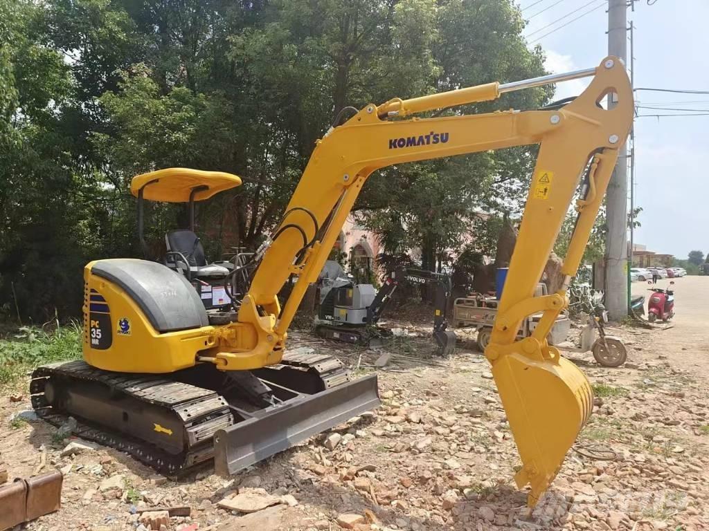 Komatsu PC35 Miniekskavaatorid < 7 t
