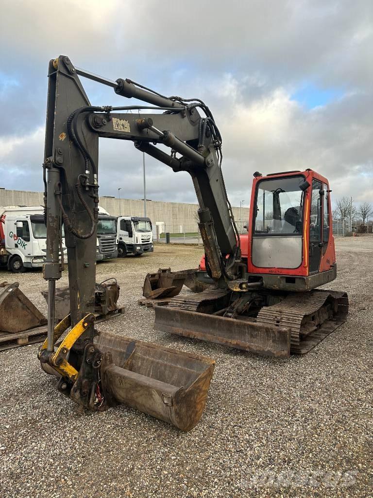 Komatsu PC 75 Väikeekskavaatorid 7t-12t