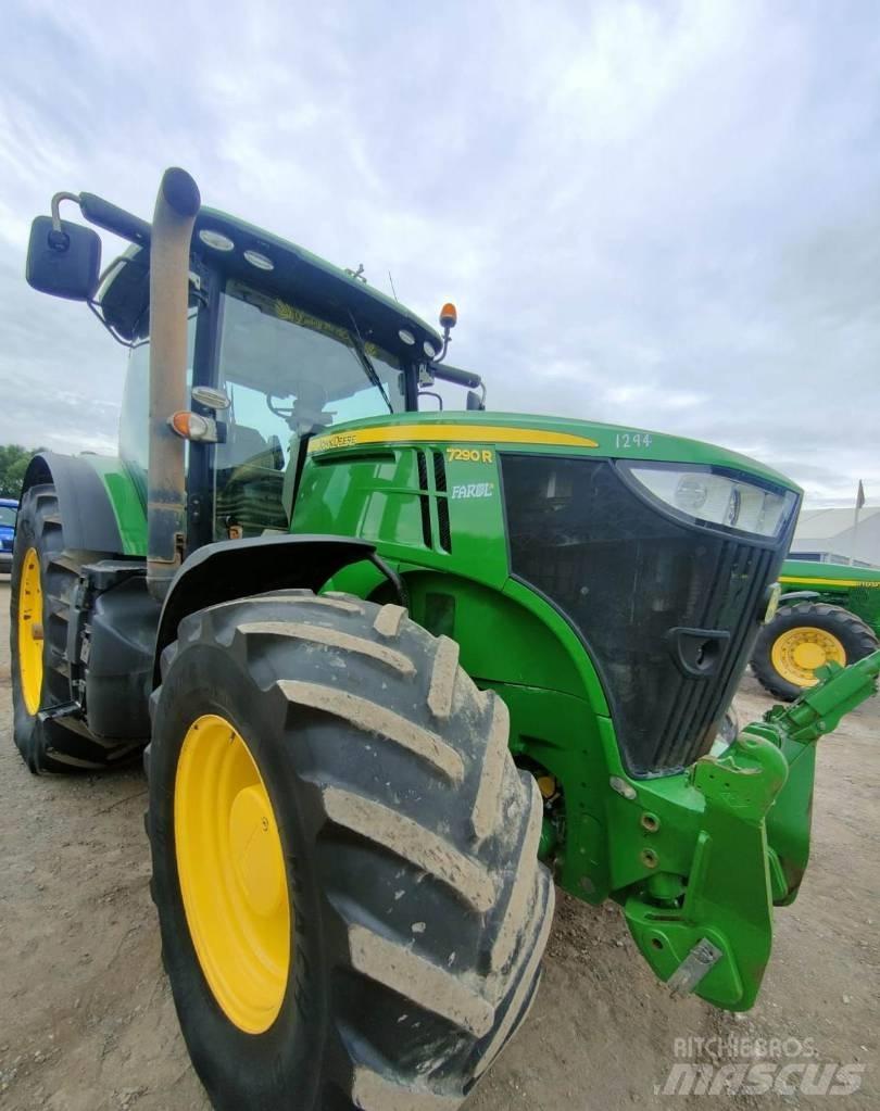 John Deere 7290 R Traktorid
