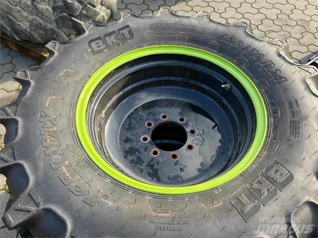 BKT 420/70R24 Rehvid, rattad ja veljed