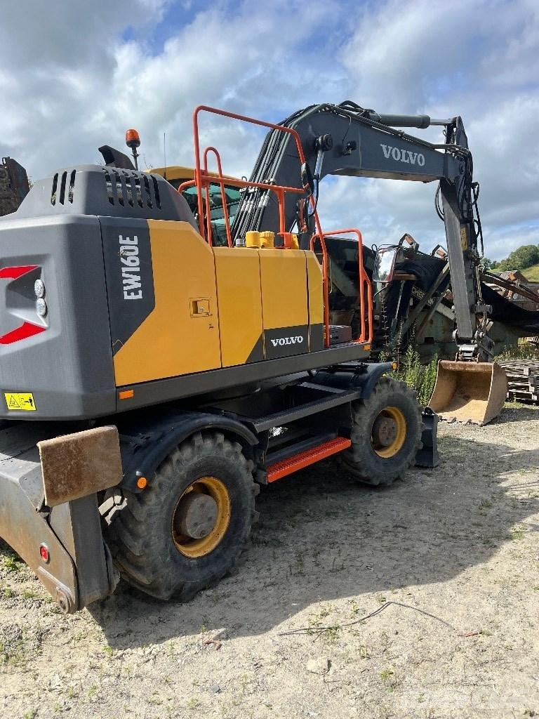 Volvo EW 160 E Ratasekskavaatorid