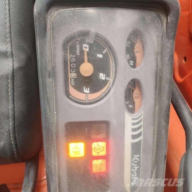 Kubota U 20 Roomikekskavaatorid
