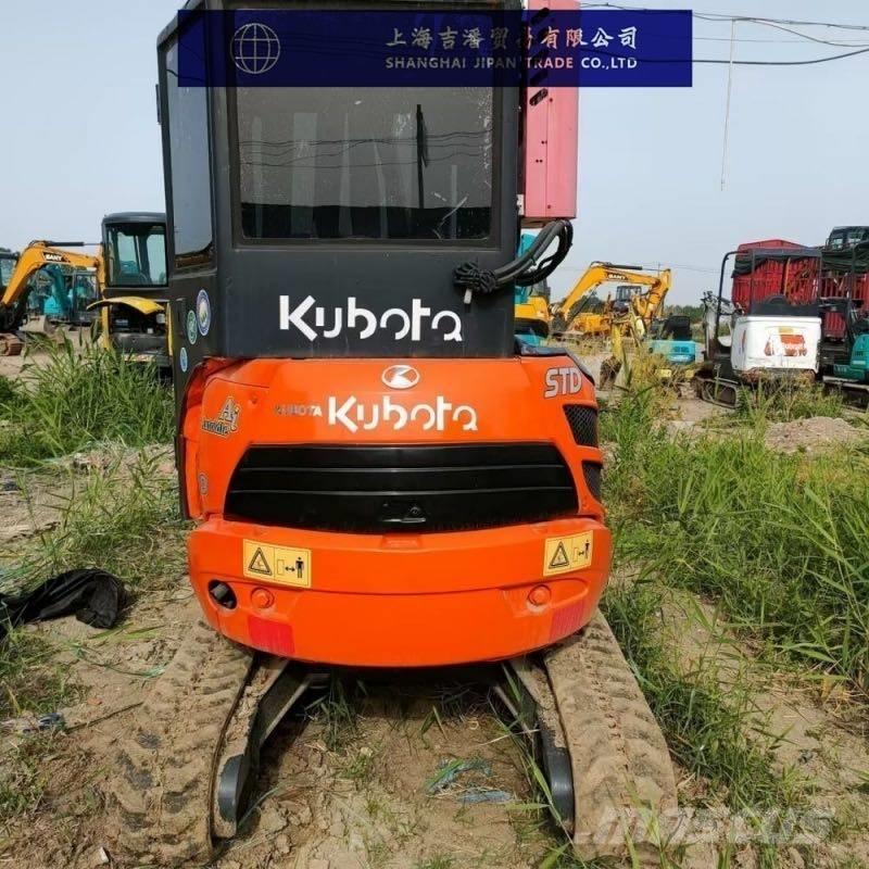 Kubota U 20 Roomikekskavaatorid