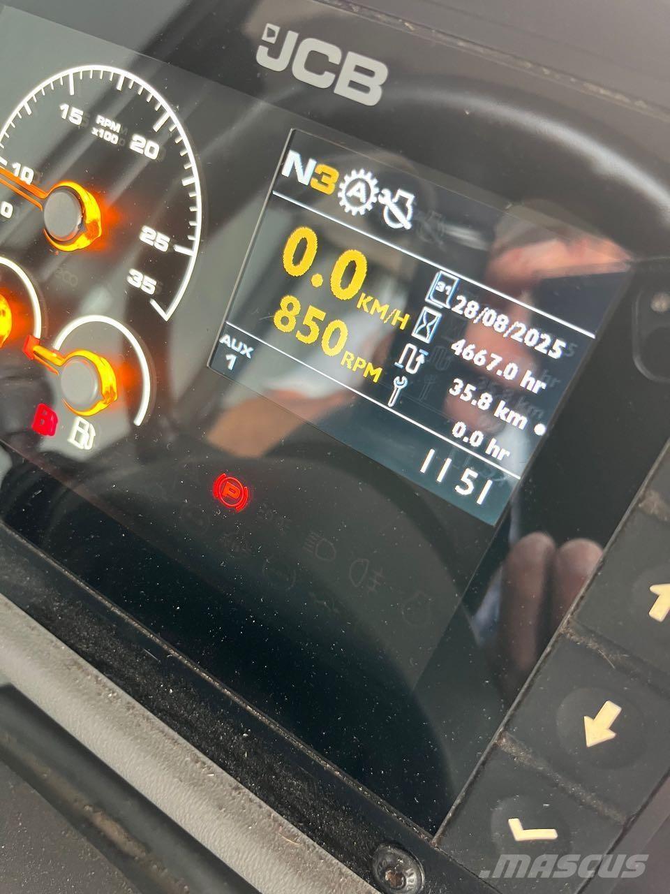 JCB TM 320 Agri Rataslaadurid