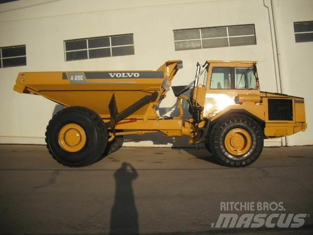 Volvo A 25 C   4x4 Liigendraamiga pinnaseveokid