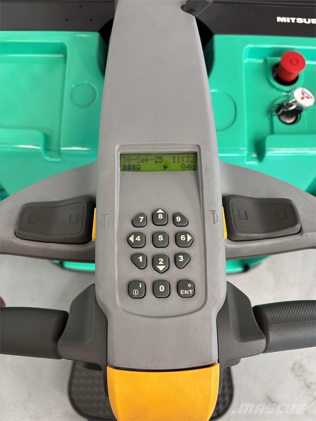 Mitsubishi SBV16P Platvormiga virnastajad