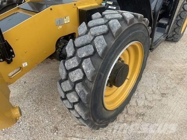 CAT TL1055D Teleskooplaadurid