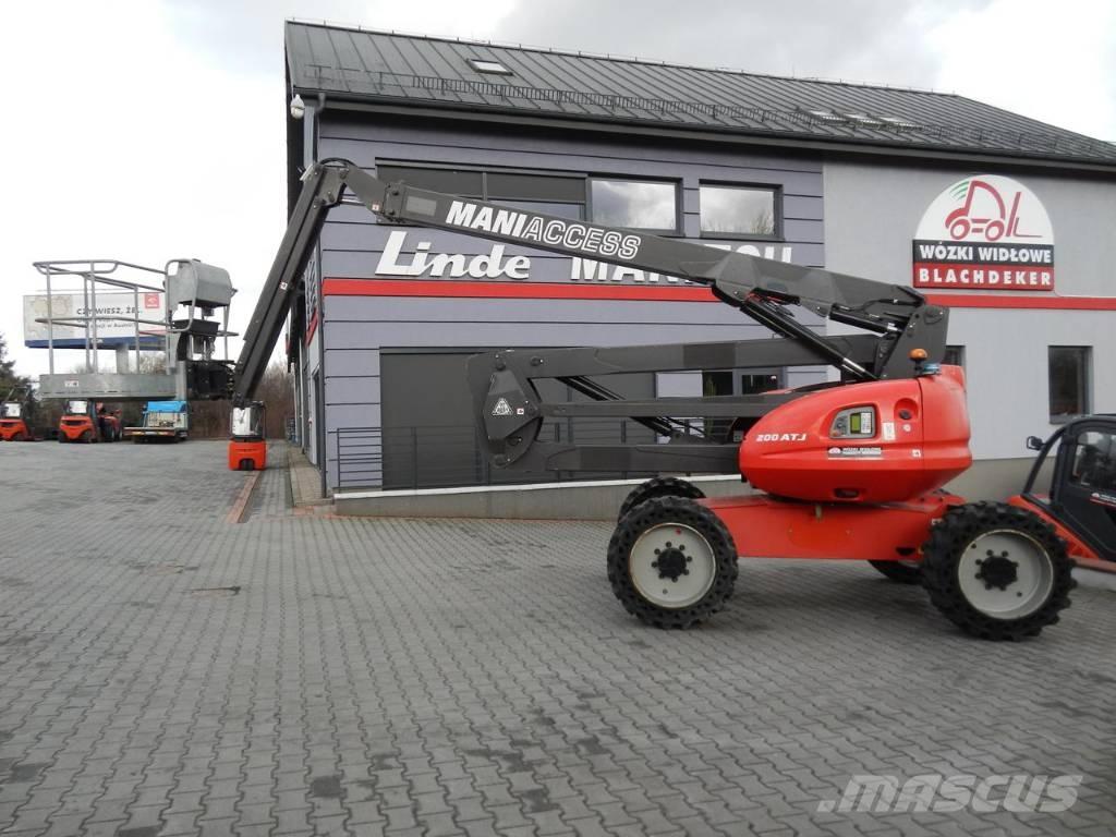 Manitou 200 ATJ Iseliikuvad poomtõstukid