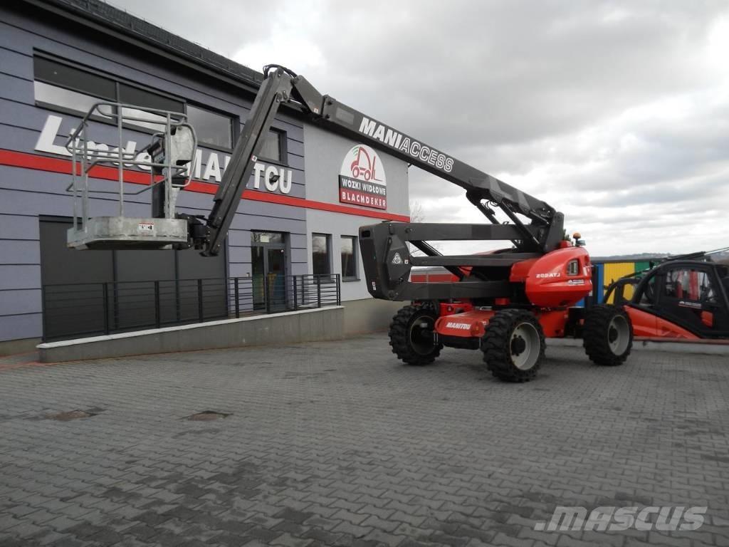 Manitou 200 ATJ Iseliikuvad poomtõstukid
