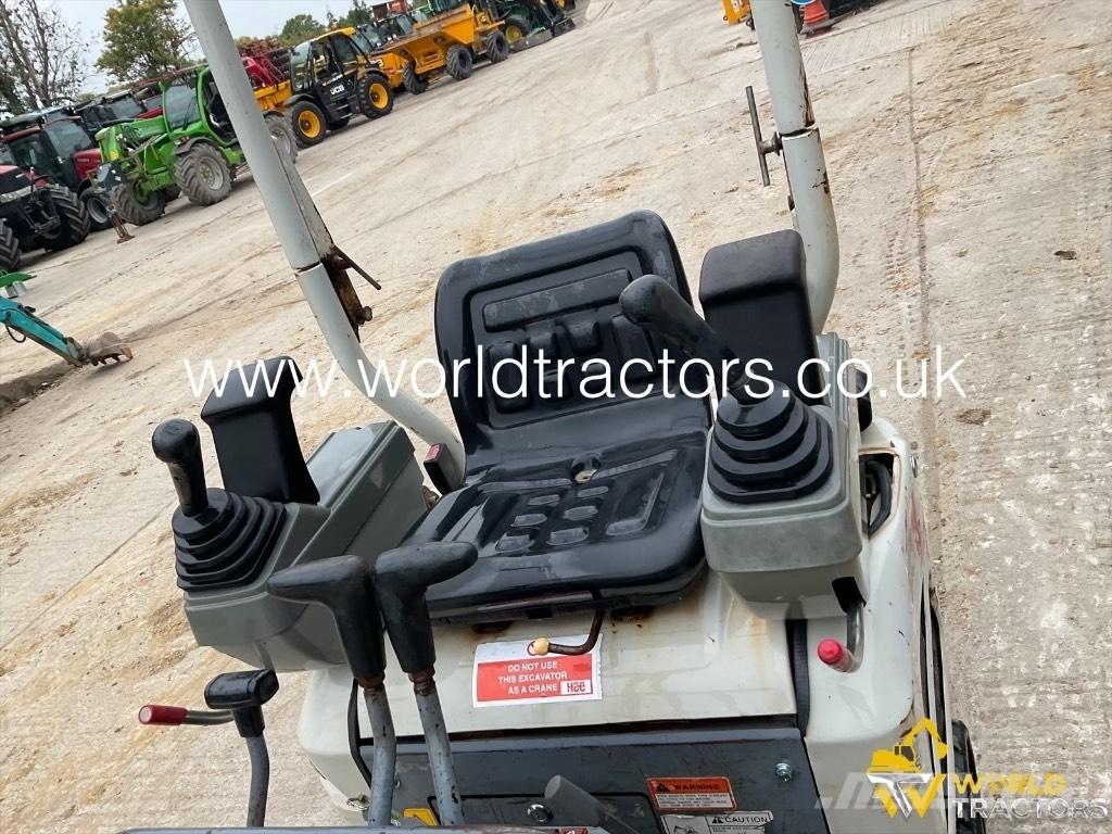 Takeuchi TB 210 R Miniekskavaatorid < 7 t
