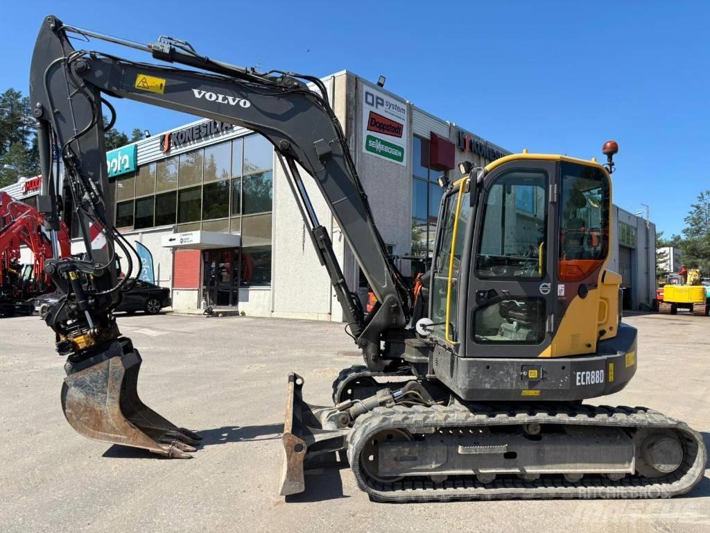 Volvo ECR88D Väikeekskavaatorid 7t-12t