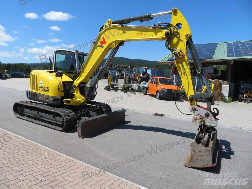 Neuson EZ 80 Väikeekskavaatorid 7t-12t