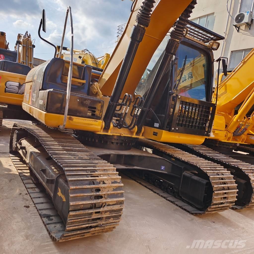 CAT 320 D Roomikekskavaatorid
