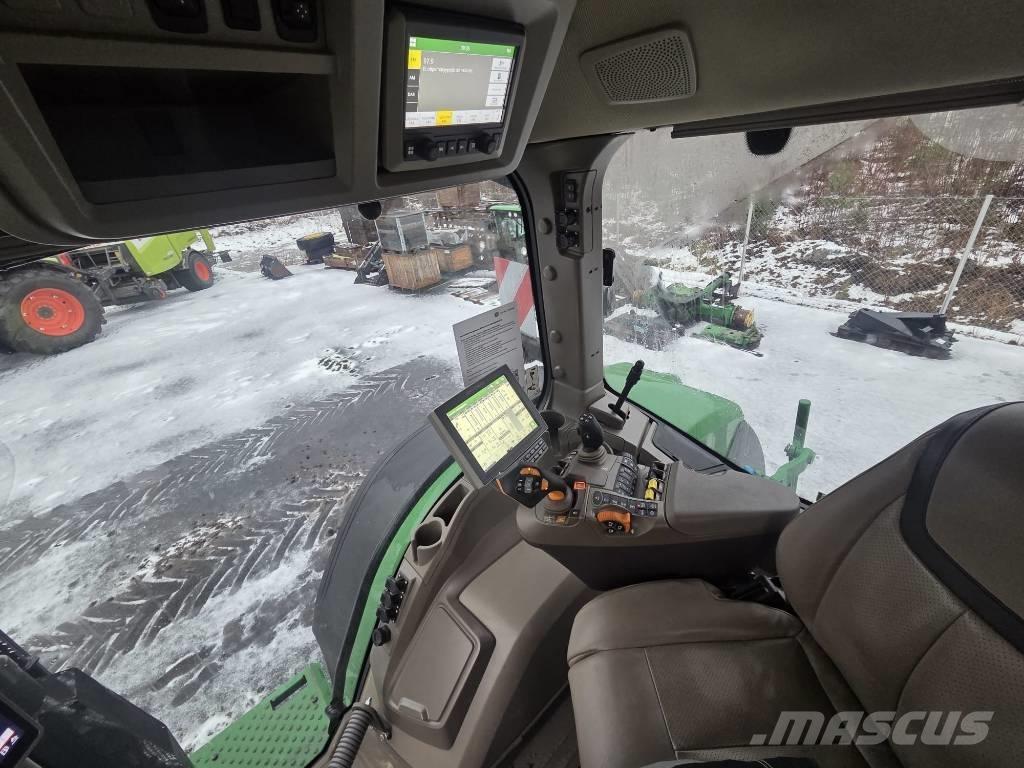 John Deere 7R 330 Traktorid