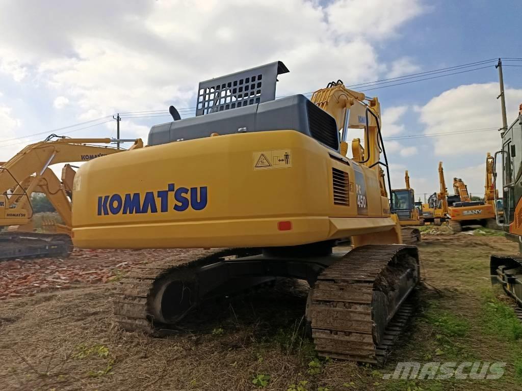 Komatsu PC450-8 Roomikekskavaatorid
