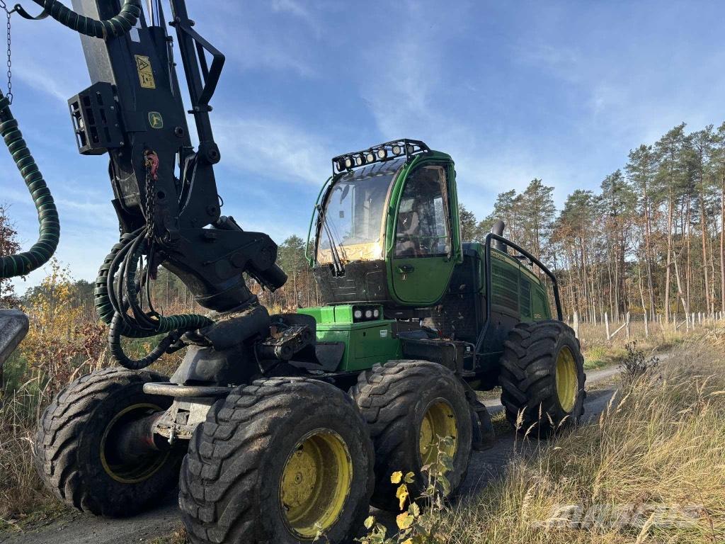 John Deere 1270 G Harvesterid