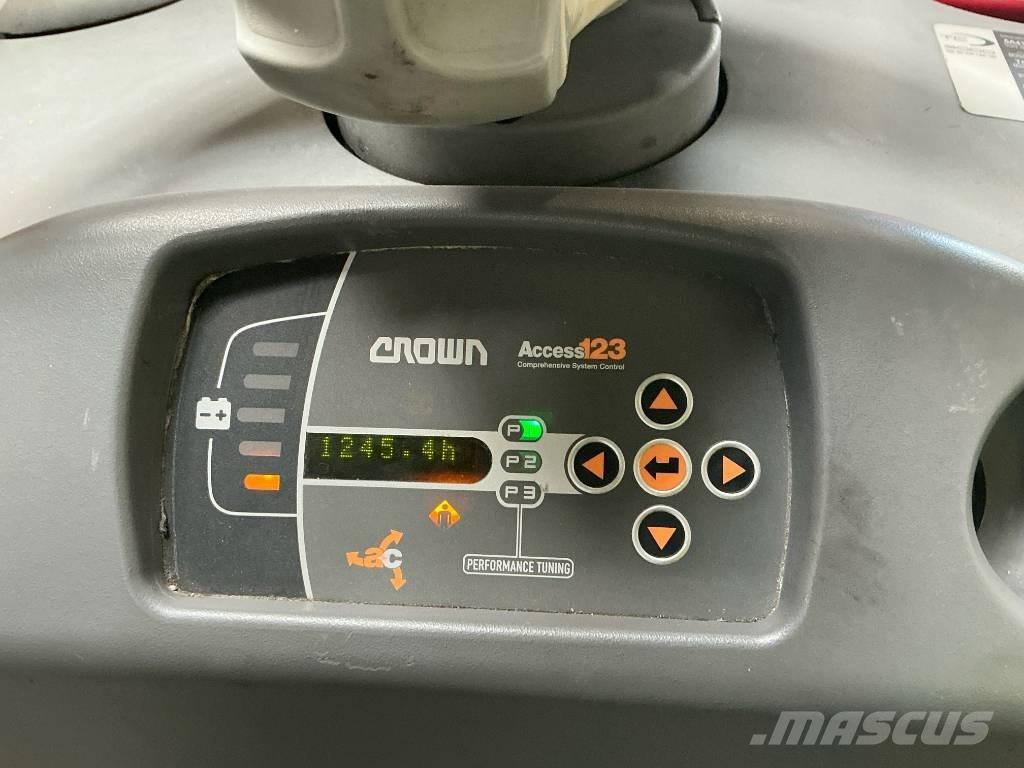 Crown TC 3000 Elektriline puksiir