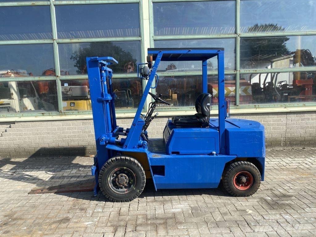 Komatsu FD 28-10 Diiseltõstukid