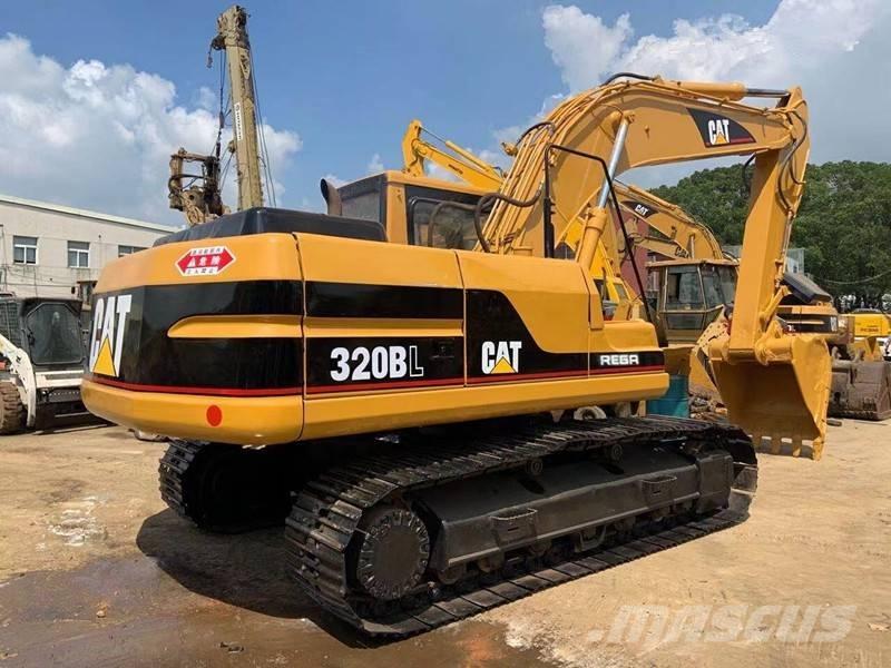 CAT 320 B Roomikekskavaatorid