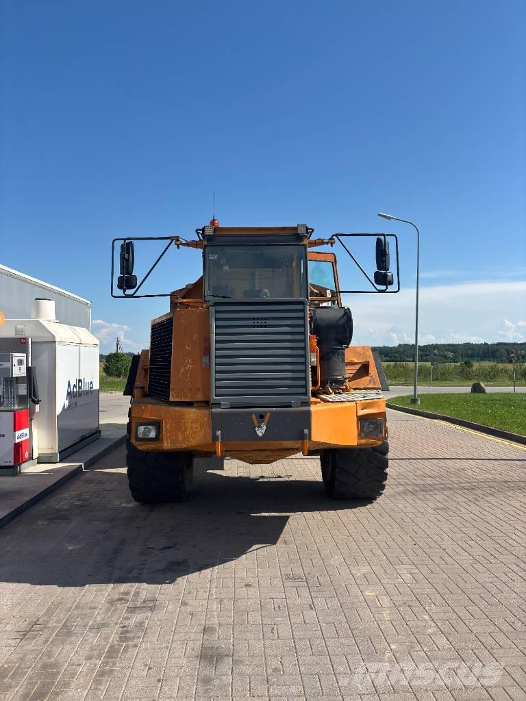 Volvo BM A 35 Liigendraamiga pinnaseveokid