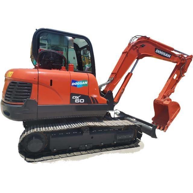 Doosan DX 60 Roomikekskavaatorid