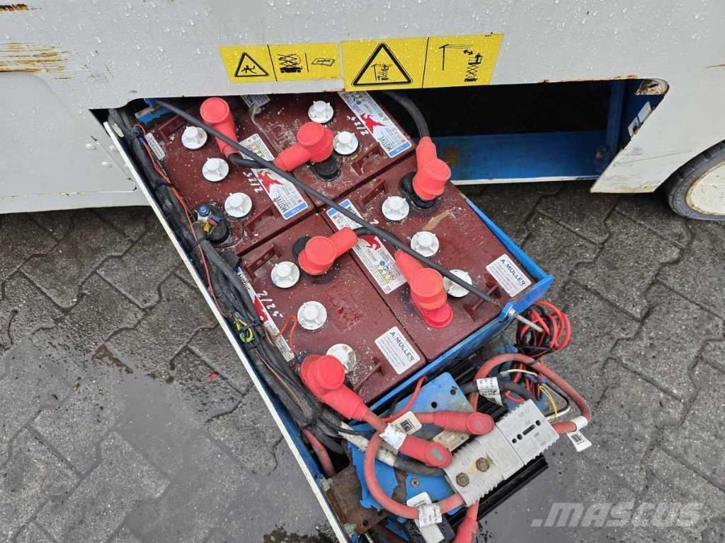 Genie GS 2032 Käärtõstukid