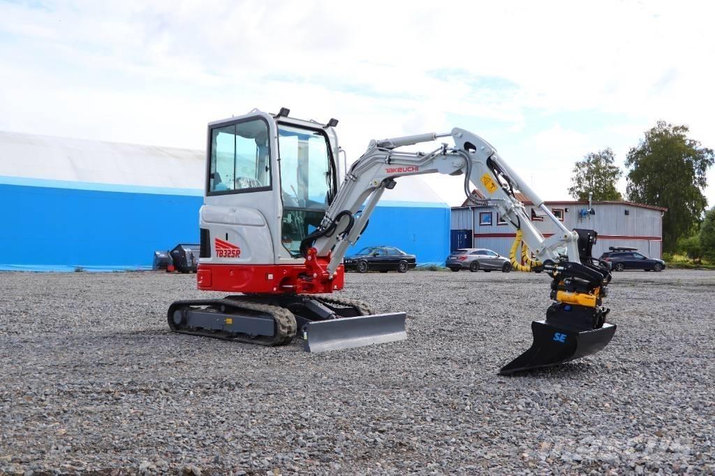 Takeuchi TB325R Miniekskavaatorid < 7 t