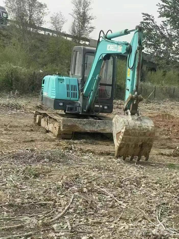 Kobelco SK60 Roomikekskavaatorid