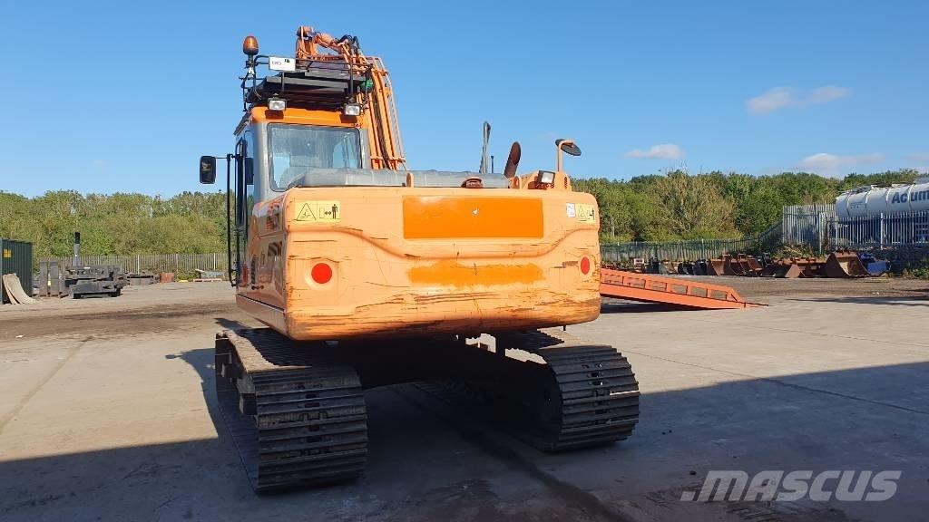 Doosan DX160LC-3 Roomikekskavaatorid