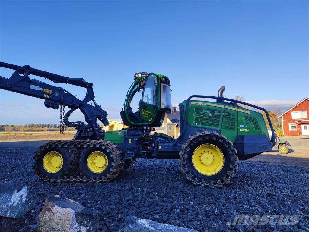 John Deere 1270G Harvesterid