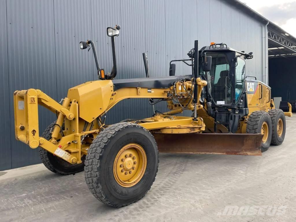 CAT 140M Greiderid