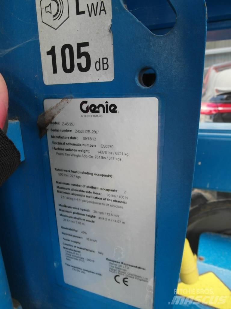 Genie Z 45/25 J Iseliikuvad poomtõstukid