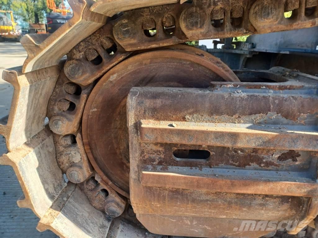 Volvo EC750EL Roomikekskavaatorid