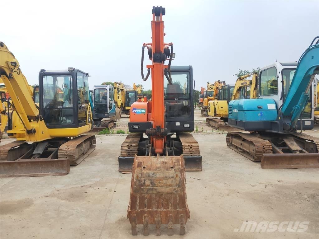 Doosan DH55 Miniekskavaatorid < 7 t