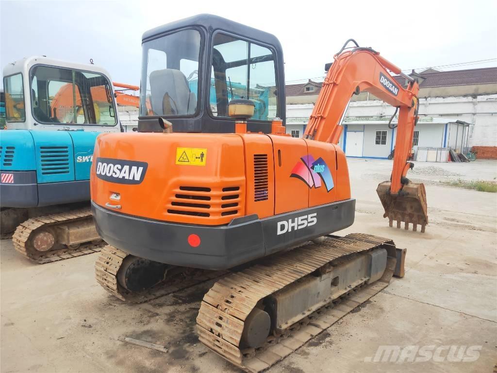 Doosan DH55 Miniekskavaatorid < 7 t