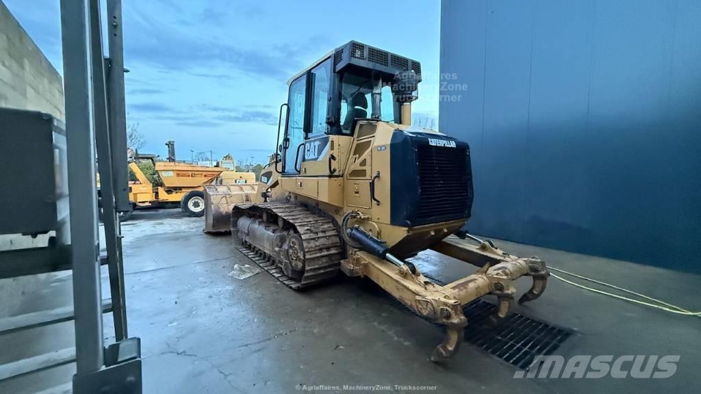 CAT 963 D Roomiklaadurid