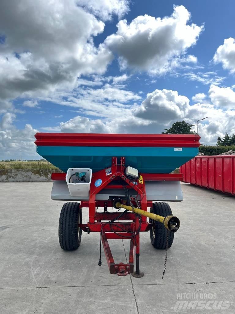 Sulky DPX 1500 Mineraalväetise laoturid
