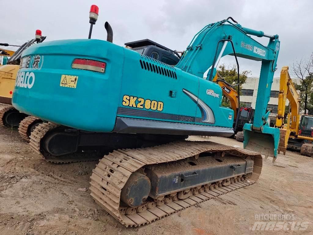 Kobelco SK 260 LC Roomikekskavaatorid