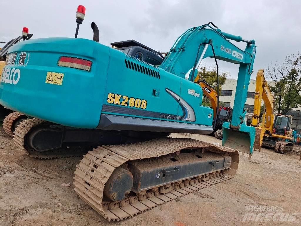 Kobelco SK 260 LC Roomikekskavaatorid