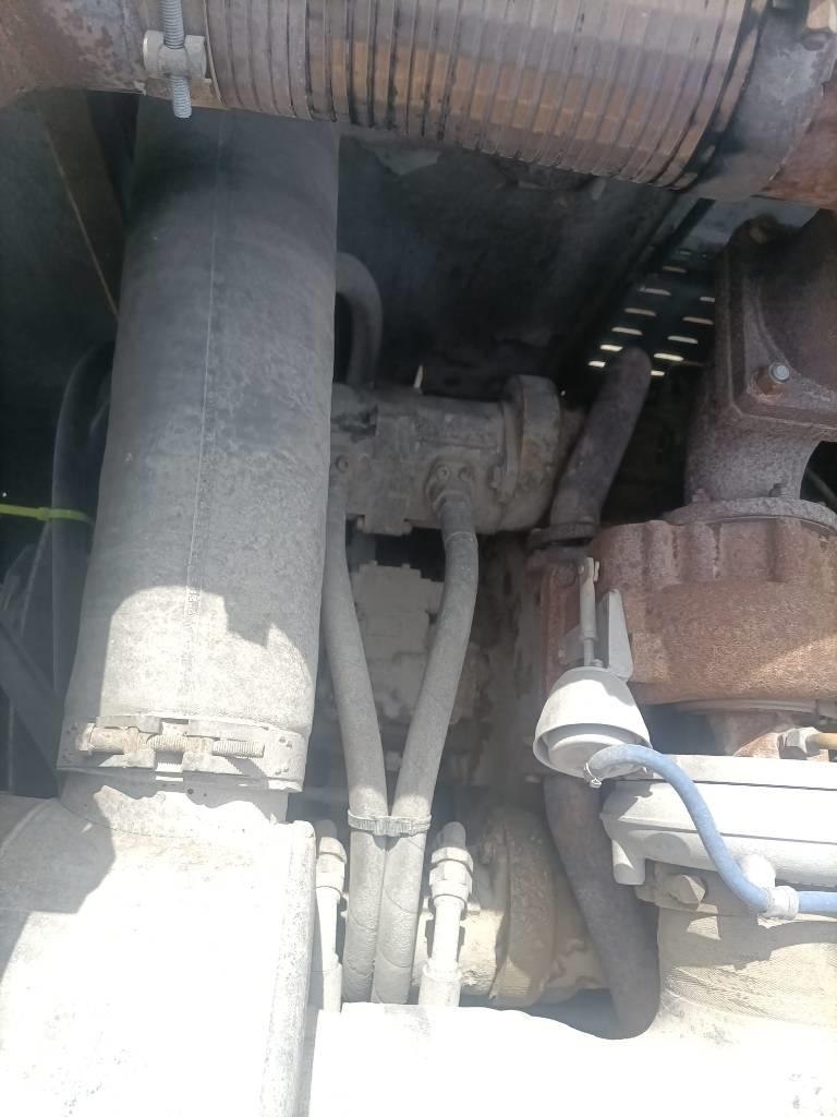 Extec C12 Iseliikuvad purustid