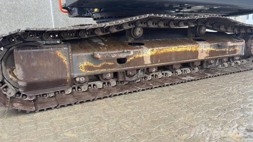 Volvo EC 250 EL Roomikekskavaatorid