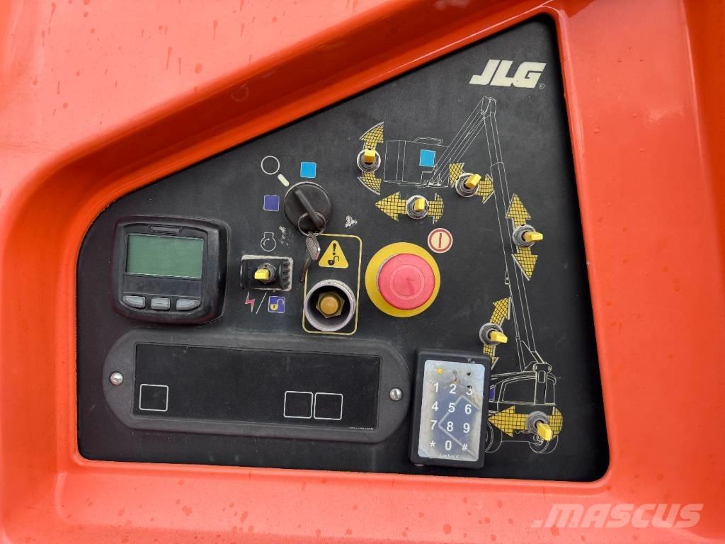 JLG 460 SJ Teleskoop poomtõstukid