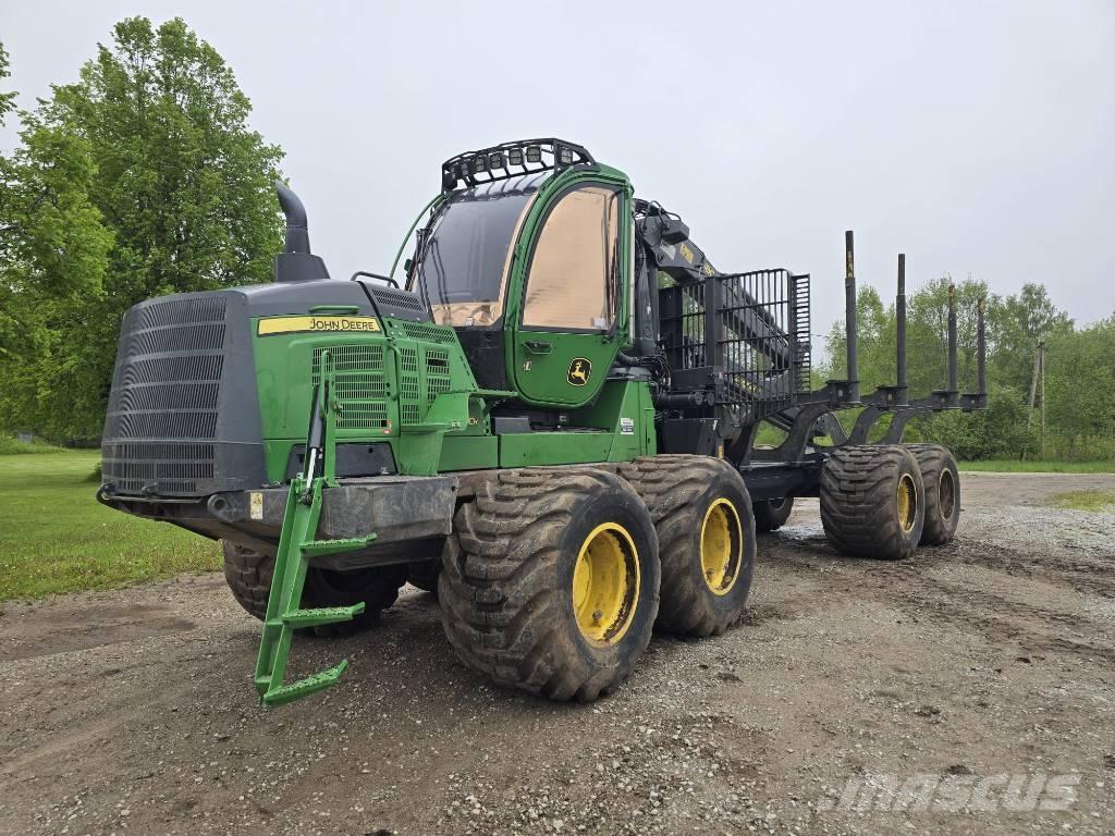 John Deere 1510G Forwarderid