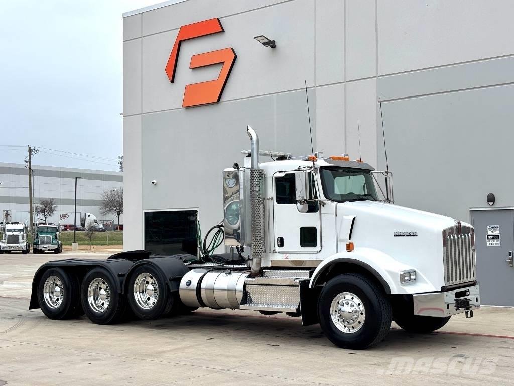 Kenworth T 800 Sadulveokid