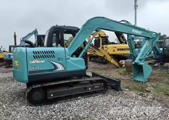 Kobelco SK 70 Roomikekskavaatorid