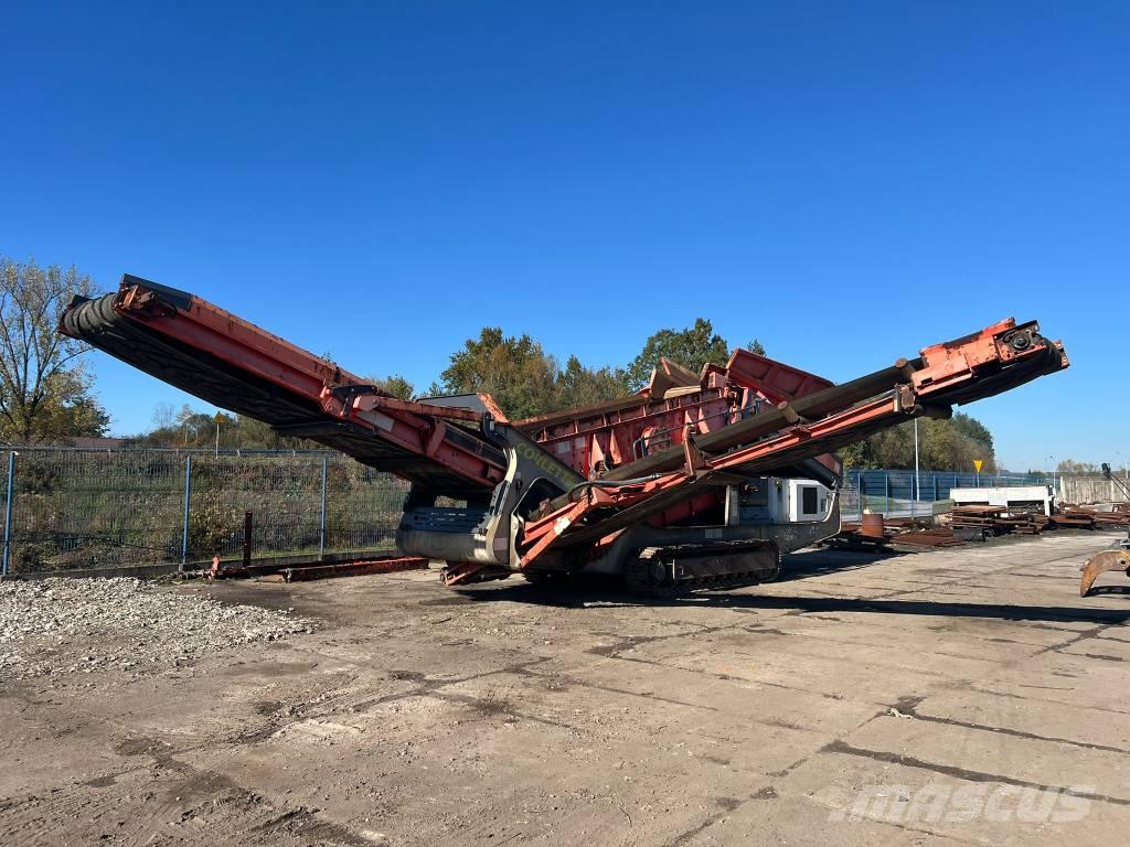 Sandvik QE 340 Iseliikuvad sõelad